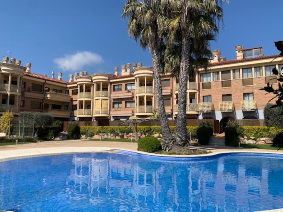 Atlantica Apartment Паламос Екстериор снимка